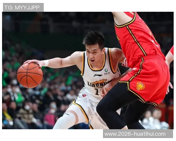 郭艾伦状态平平表现不佳8投仅中3分数和失误成比赛焦点 郭艾伦状态平平表现不佳8投仅中3分数和失误成比赛焦点